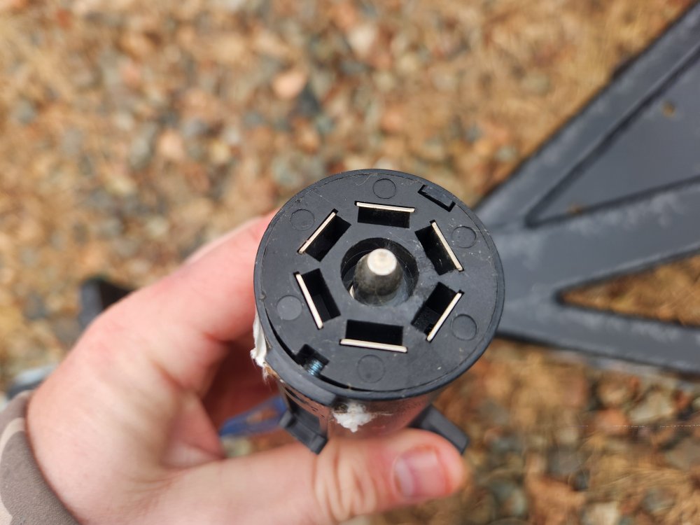 2026 Behnke 83X24 20K Partial Tilt