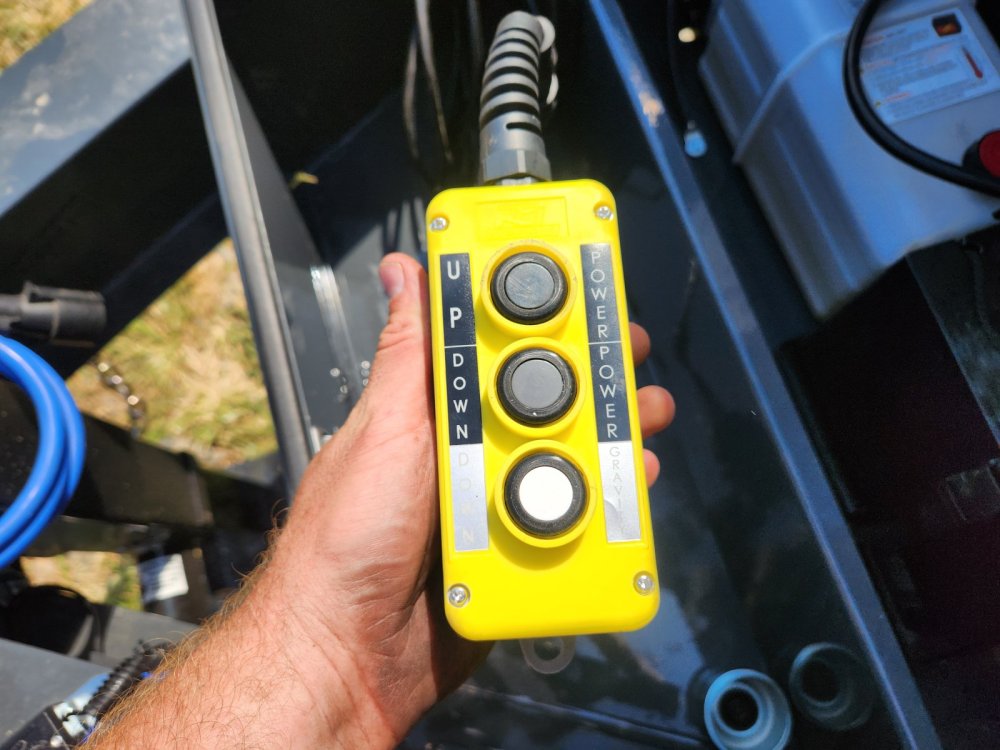 2026 Lamar 7x16 16k Dump w/ 36" Sides