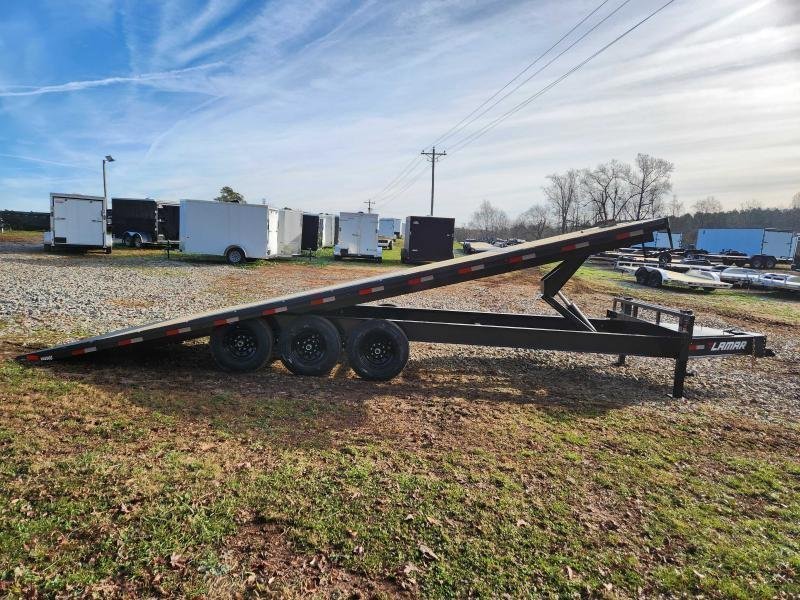 2026 Lamar 102x26 21k Deckover Tilt w/ Upgraded Tires, Solar Charger and Winch Plate