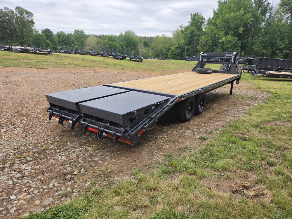 2026 Lamar Trailers 102x25 14k Gooseneck Deckover w/ Rhino Ramps