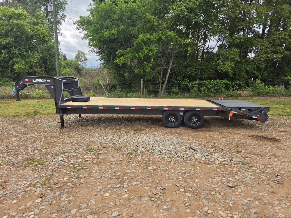 2026 Lamar 102x25 16k Gooseneck Deckover w/ Rhino Ramps