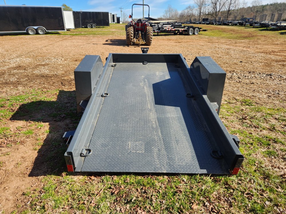 2026 Lamar Trailers 59X10 7K Scissor Hauler