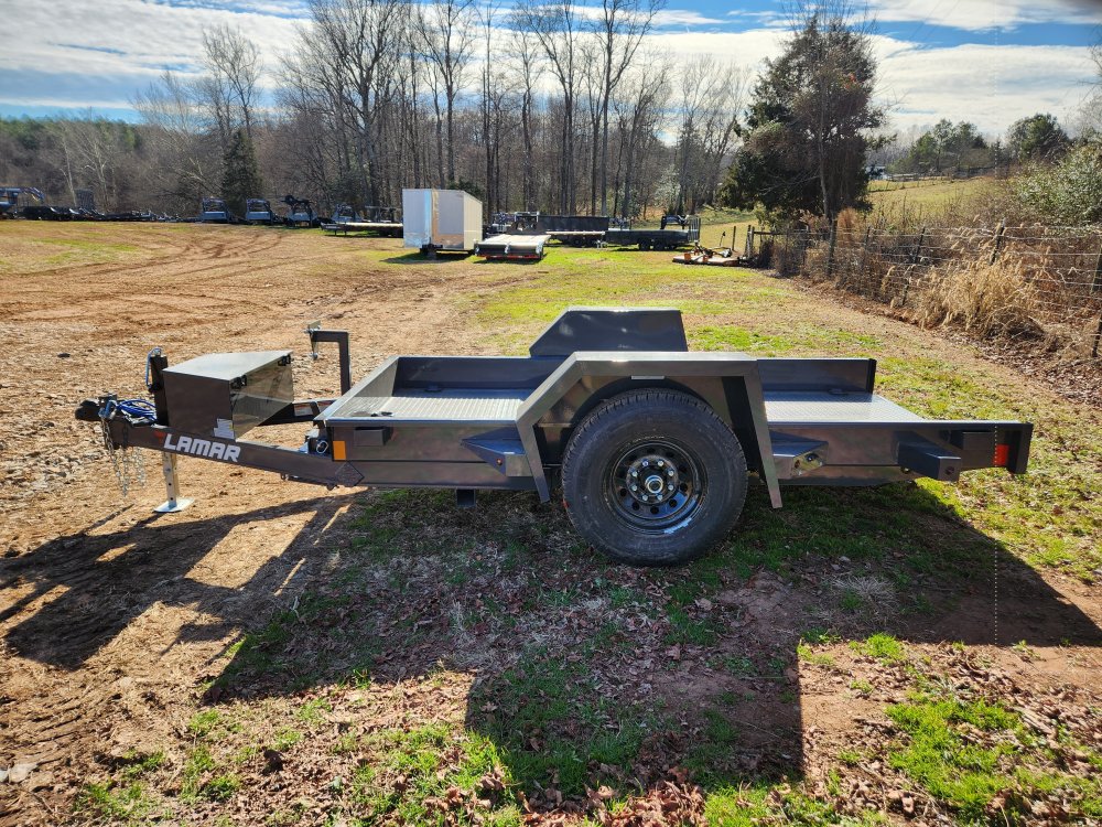 2026 Lamar Trailers 59X10 7K Scissor Hauler