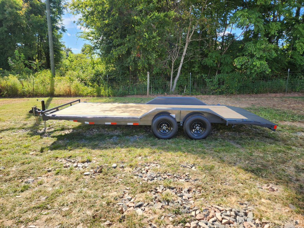 2026 Lamar Trailers 102x20 10k Car Hauler w/ Drive-Over Fenders
