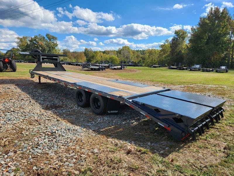 2026 Lamar 102x32 20k Gooseneck Deckover w/ Deck Over Neck, Torque Tube, Winch Plate and Rhino Ramps