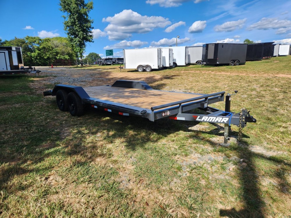 2026 Lamar Trailers 102x20 10k Car Hauler w/ Drive-Over Fenders
