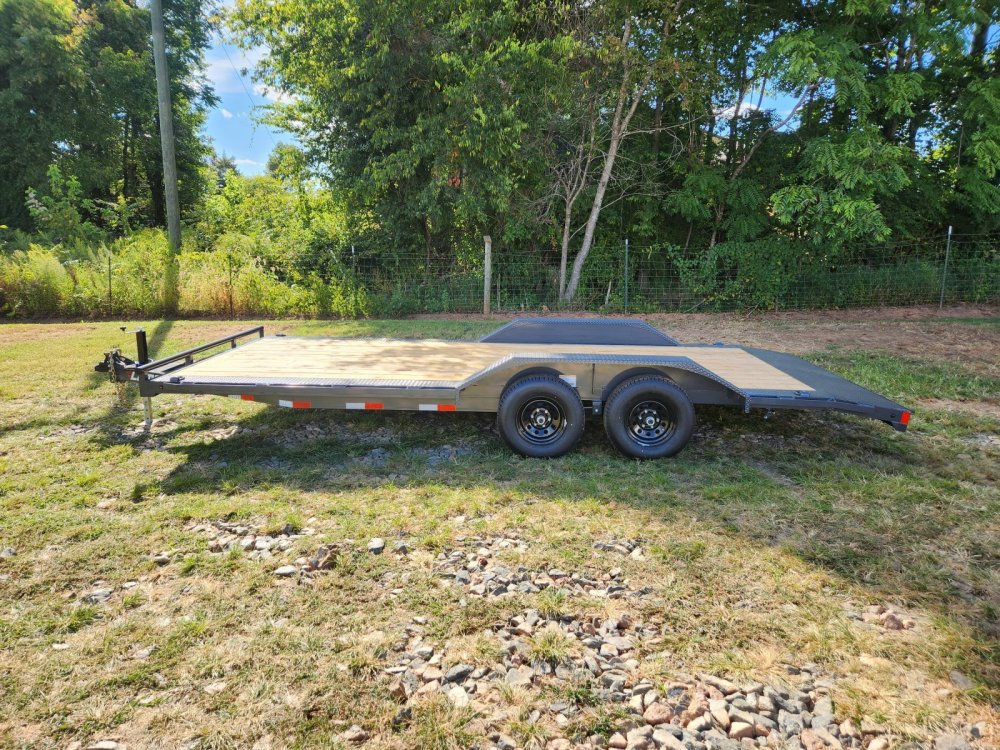 2026 Lamar Trailers 102x20 10k Car Hauler w/ Drive-Over Fenders