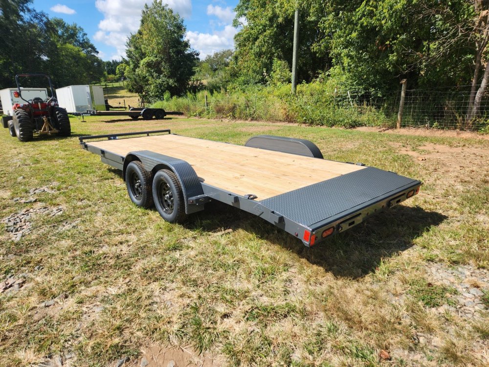 2026 Lamar Trailers 83x20 7k Car Hauler