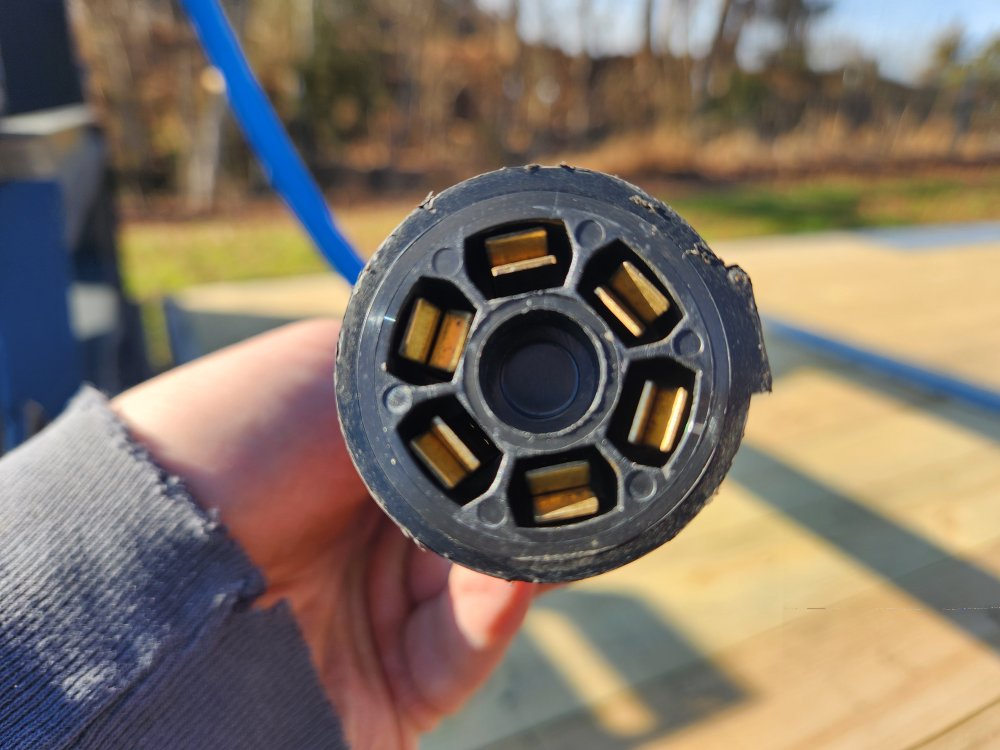 2026 Lamar 102x26 21k Gooseneck Deckover Tilt w/ Winch Plate