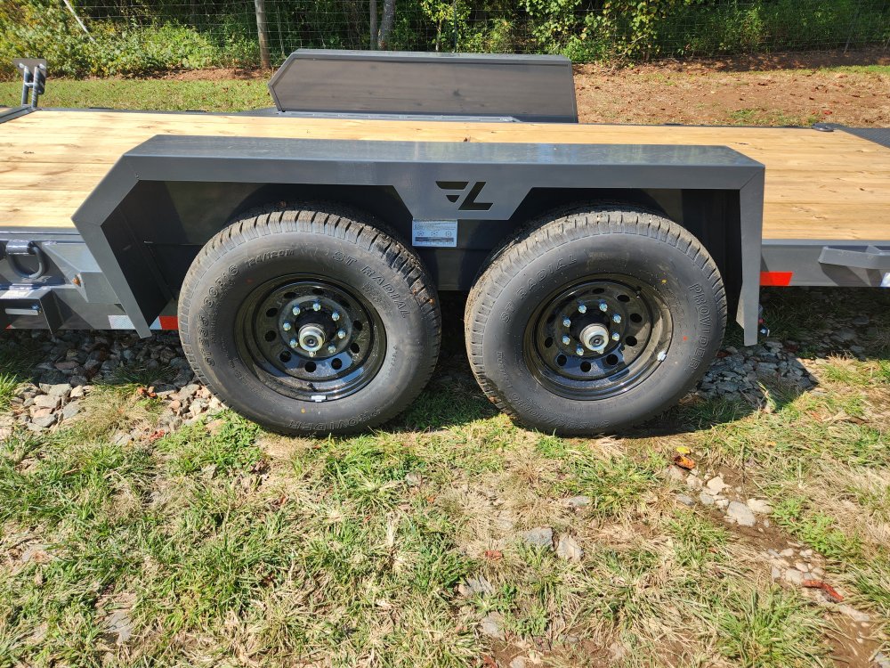 2026 Lamar 83x22 14k Partial Tilt w/ Toolbox