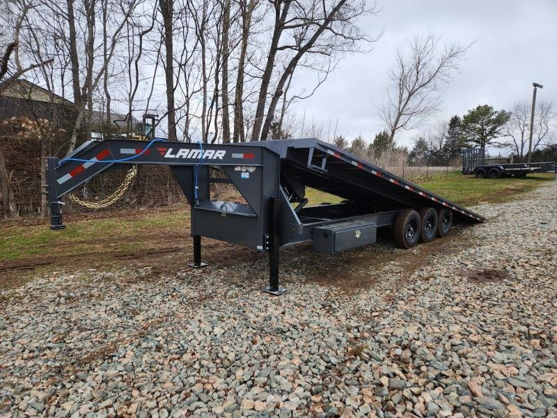 2026 Lamar 102x26 21k Gooseneck Deckover Tilt w/ Hydraulic Jacks, Upgraded Tires, Winch Plate, Solar
