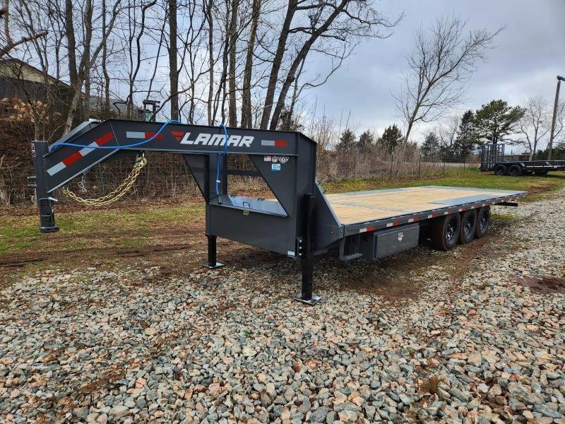 2026 Lamar 102x26 21k Gooseneck Deckover Tilt w/ Hydraulic Jacks, Upgraded Tires, Winch Plate, Solar