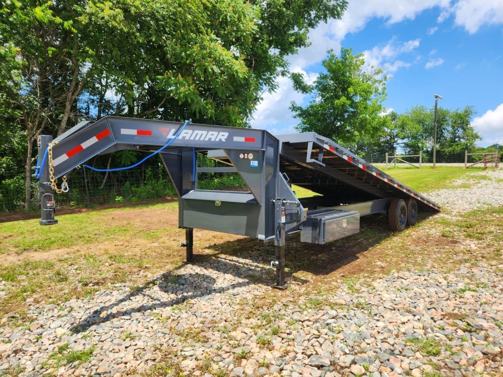 2026 Lamar 102x26 16k Gooseneck Deckover Tilt w/ Winch Plate and Solar Charger