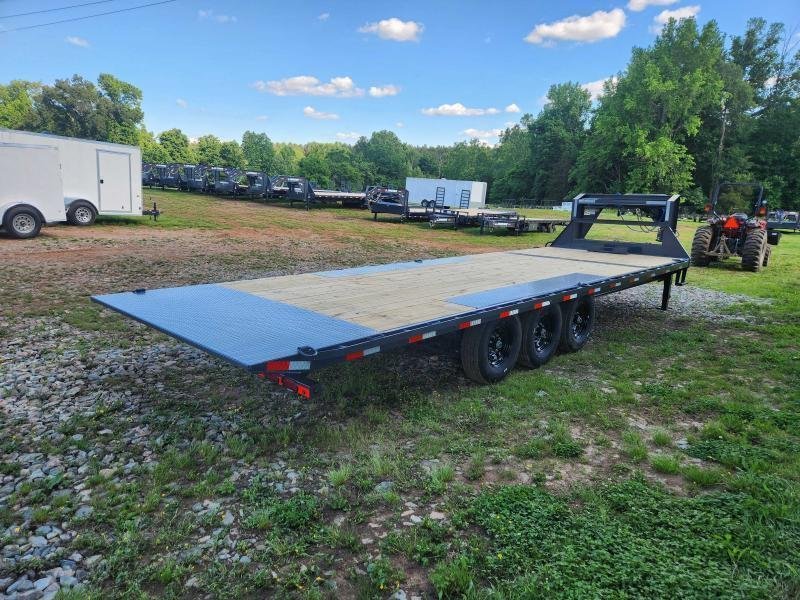 2026 Lamar Trailers 102x26 21k Gooseneck Deckover Tilt w/ Side-Mount Toolbox, Upgraded Tires, 6 D Ri
