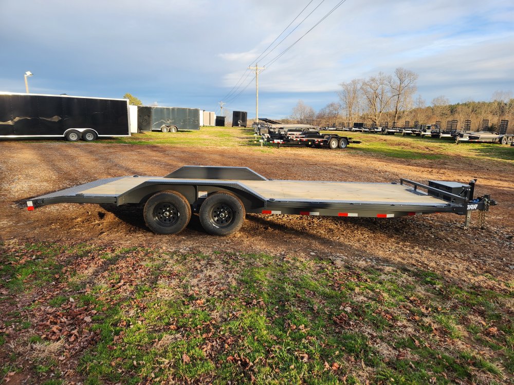 2026 Lamar 102x22 10k Car Hauler w/ Drive-Over Fenders, Toolbox, Winch Plate and Rear Support Stands