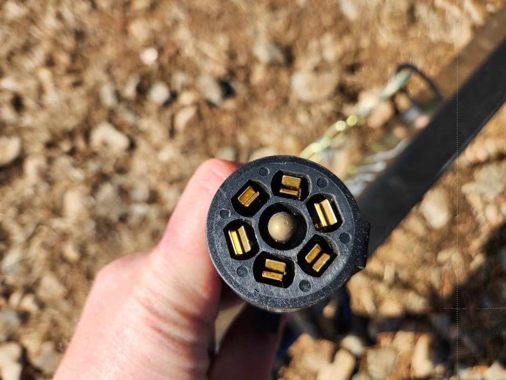 2026 Rock Solid Cargo 8.5x16 7k Enclosed w/ Blackout Special Package, Semi-Screwless Upgrade, Polyco