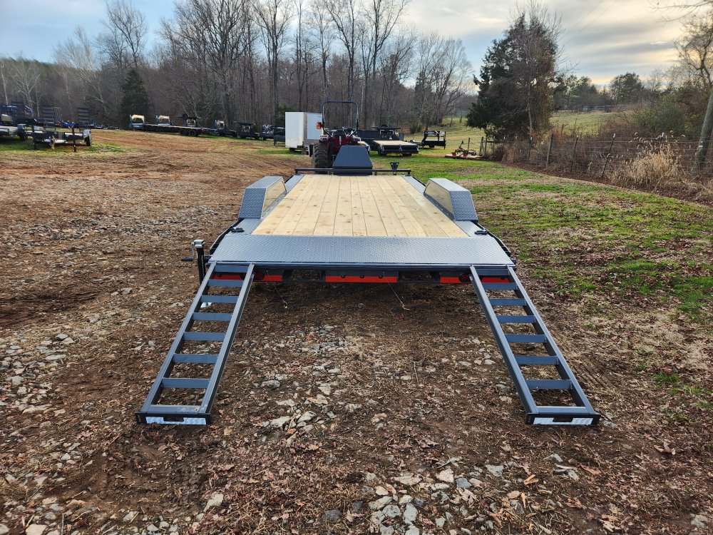 2026 Lamar 102x22 10k Car Hauler w/ Drive-Over Fenders, Toolbox, Winch Plate and Rear Support Stands