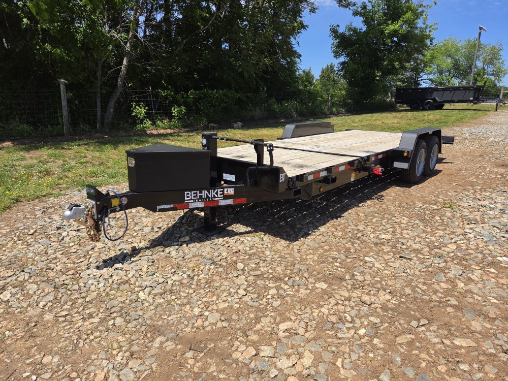 2026 Behnke 83x22 16k Partial Tilt w/ Oak Deck, Toolbox, Fender Guards and Extra D Rings
