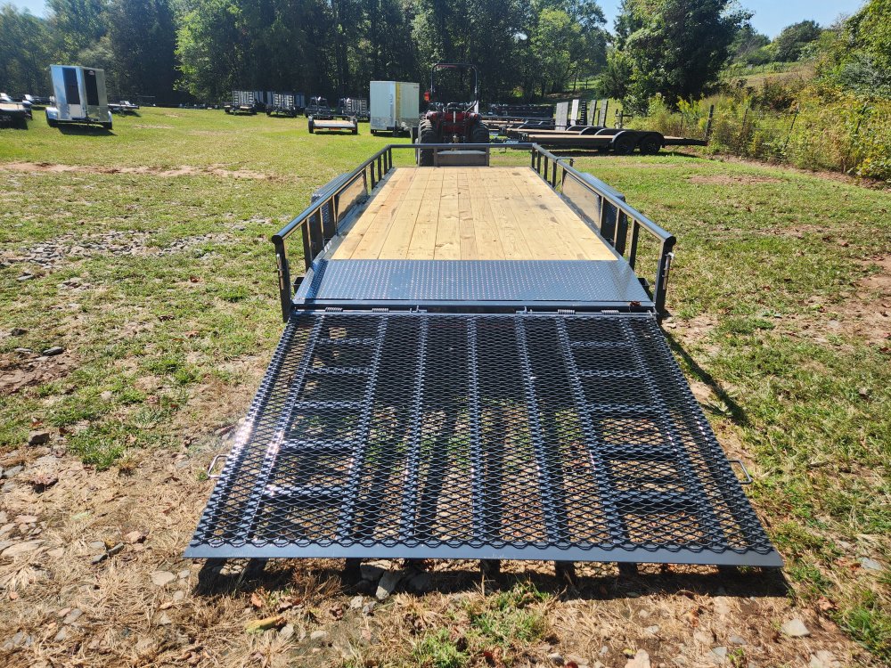 2026 Lamar 83x20 10k Utility w/ Toolbox and 5' HD Gate