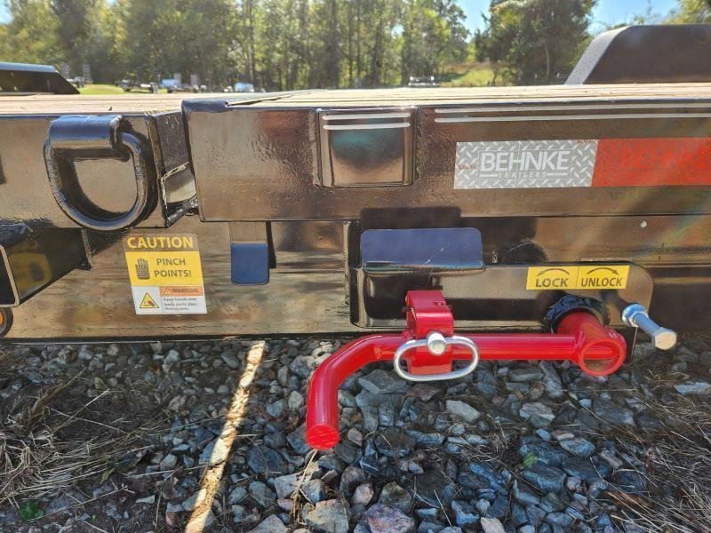 2026 Behnke 83X22 20K Partial Tilt