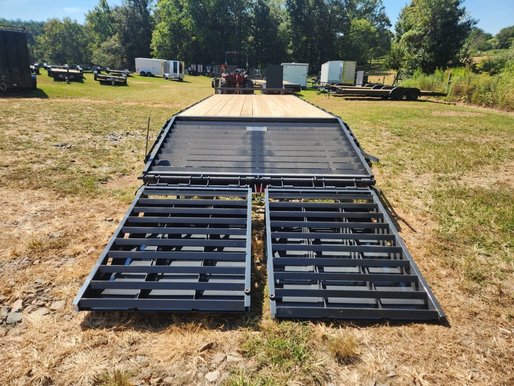 2027 Lamar 102x25 16k Deckover w/ Winch Plate and Rhino Ramps
