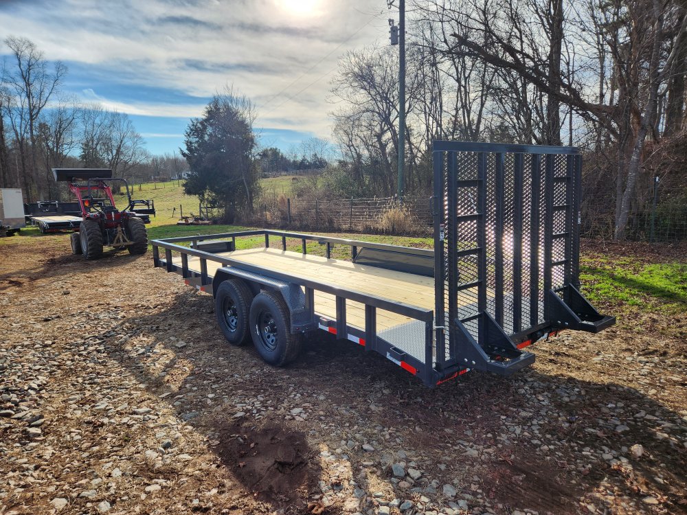 2026 Lamar 83x20 10k Utility w/ Toolbox and 5' HD Gate