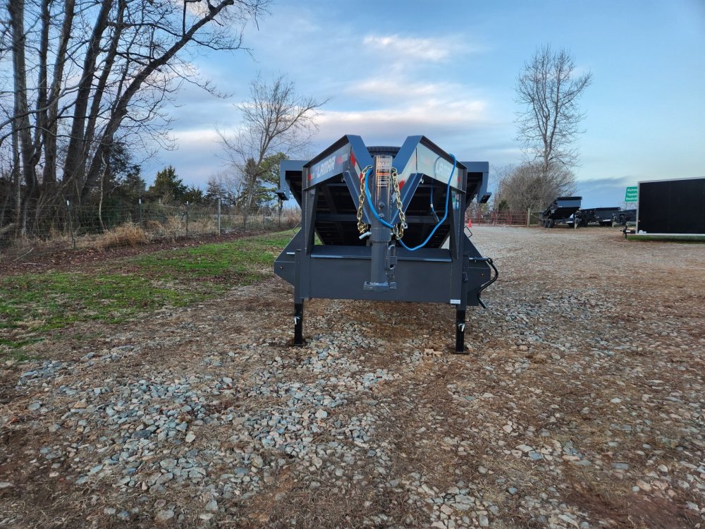2027 Lamar 102x26 21k Gooseneck Deckover Tilt w/ Upgraded Tires, Solar Charger, Wireless Remote and 