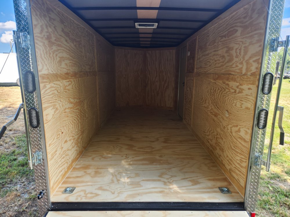 2025 Rock Solid Cargo 7x16 7k Enclosed w/ Polycore Upgrade, Semi-Screwless Upgrade and 7' Interior H