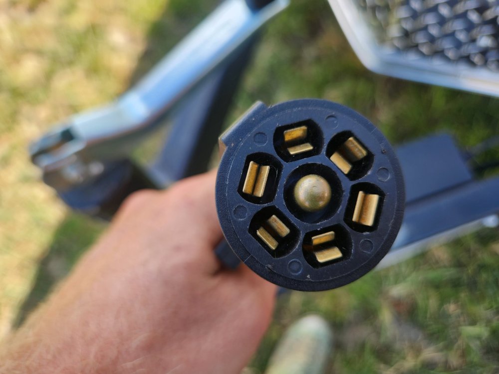 2026 Rock Solid Cargo 7x16 7k Enclosed w/ Polycore Upgrade and Semi-Screwless Upgrade