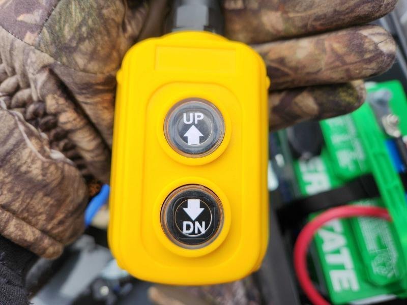 2026 Lamar Trailers 7x16 21k Telescopic Dump w/ Upgraded Tires, Wireless Remote, Solar Charger, 2 Ba