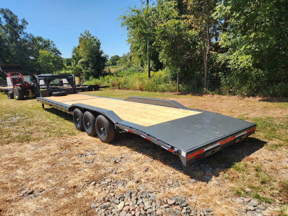 2026 Lamar 102x36 21k Gooseneck Equipment Hauler w/ Slide-In Ramps