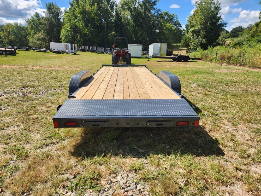 2026 Lamar Trailers 83x20 7k Car Hauler
