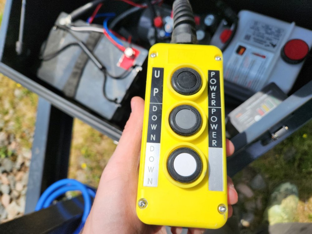 2026 Lamar 5x10 7k Single Axle Dump w/ Spreader Gate and 24" Sides