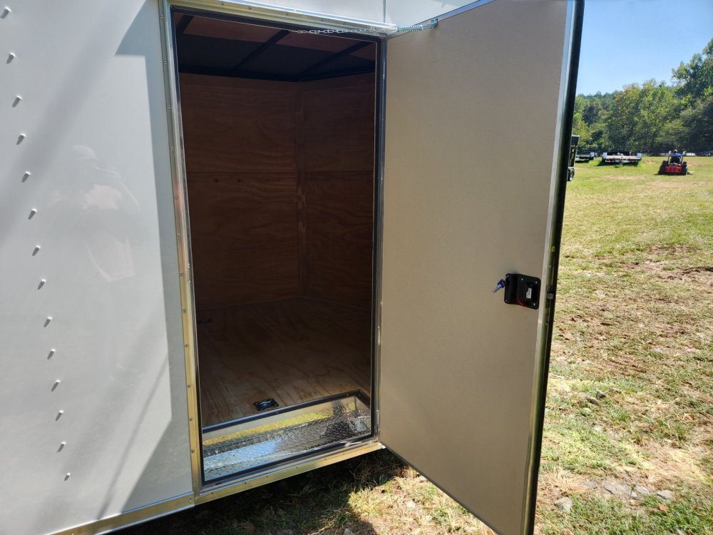 2026 Rock Solid Cargo 8.5x20 10k Enclosed w/ Polycore (.080) Metal Upgrade