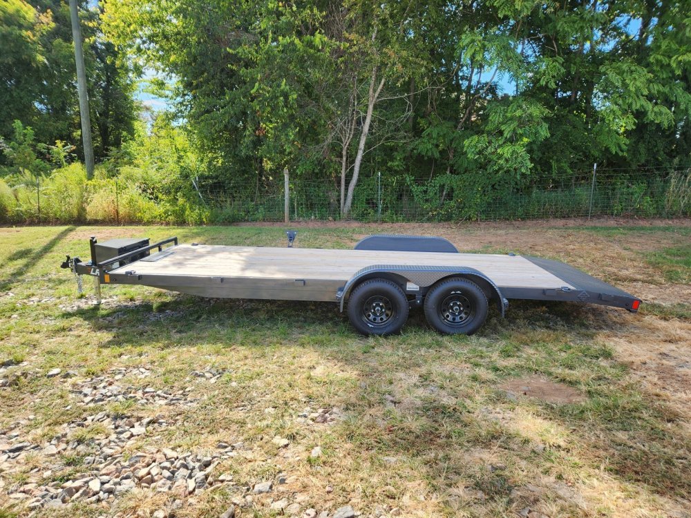 2027 Lamar 83x20 7k Car Hauler w/ Toolbox and Winch Plate