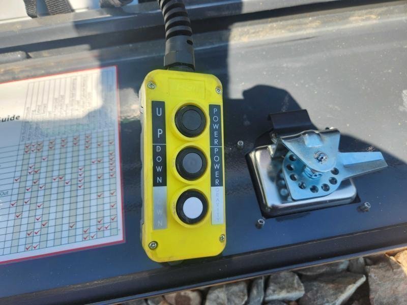 2026 Lamar 102x24 14k Deckover Tilt w/ Winch Plate and Solar Charger