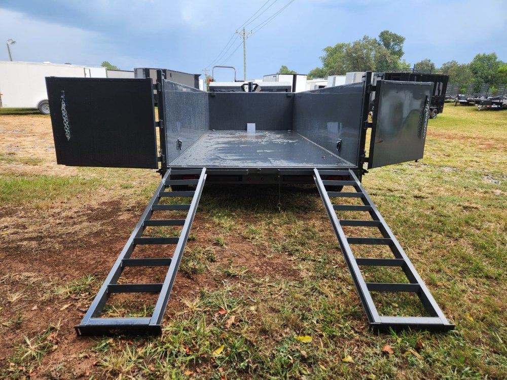 2027 Lamar 7X16 16K Gooseneck Telescopic Dump w/ All the Cool Stuff and 36" Sides