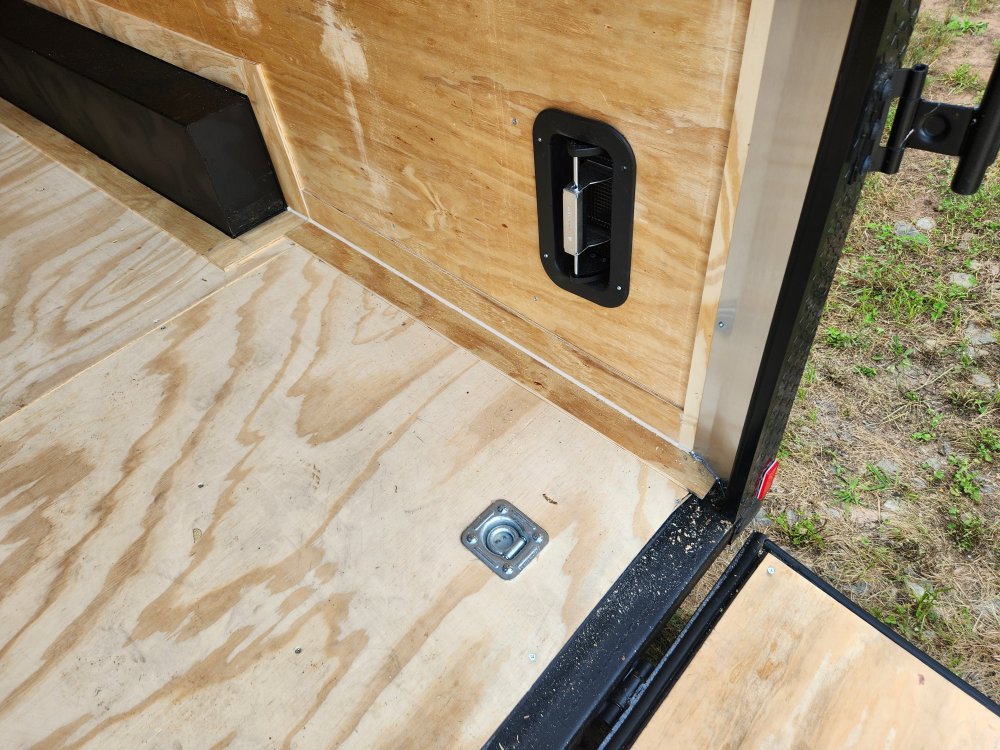 2025 Rock Solid Cargo 8.5x20 10k Enclosed w/ Blackout Package, Polycore Metal, Semi-Screwless Upgrad