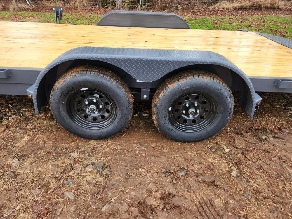 2027 Lamar 83x22 7k Car Hauler