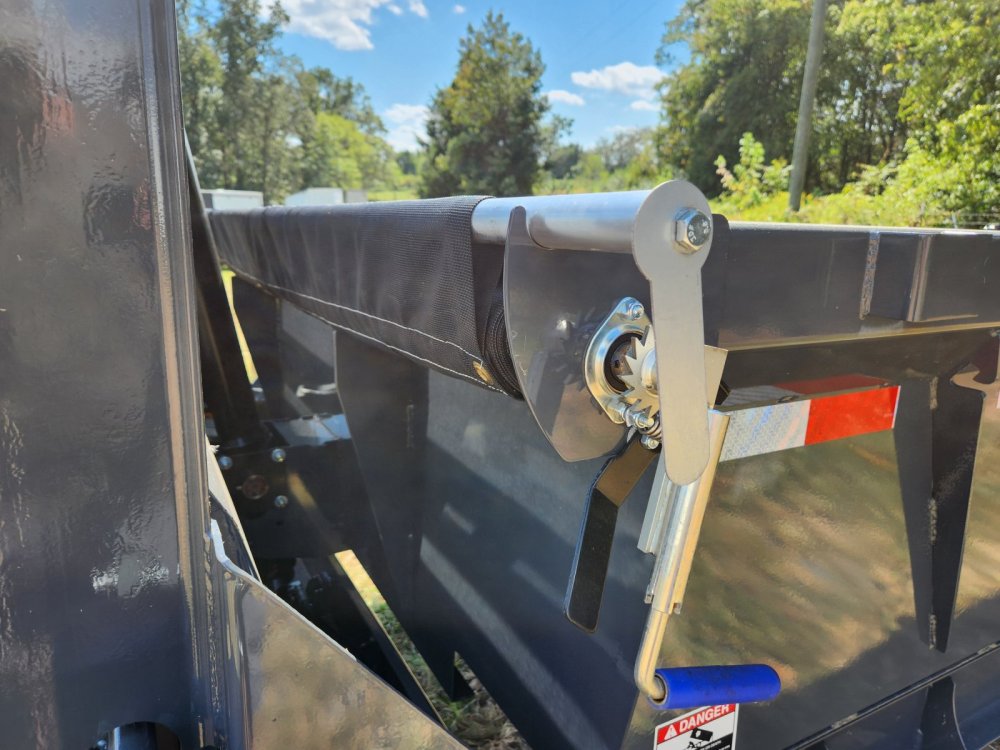 2026 Lamar 7X16 16K GooseneckTelescopic Dump w/ 24" Sides