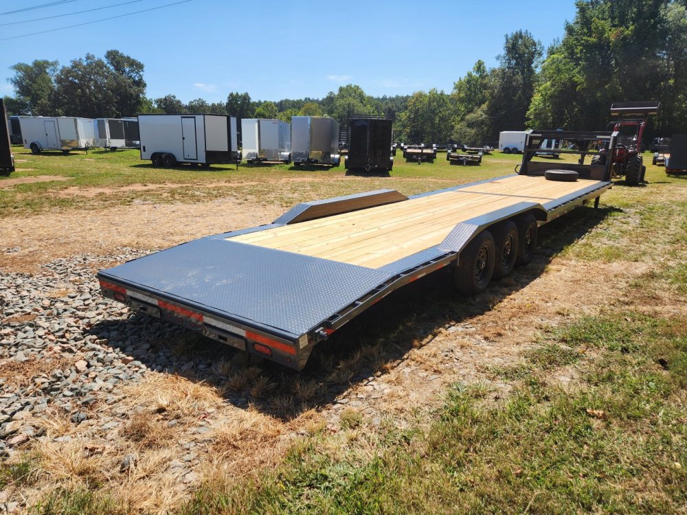 2026 Lamar 102x40 21k Gooseneck Equipment Hauler w/ Slide-In Ramps