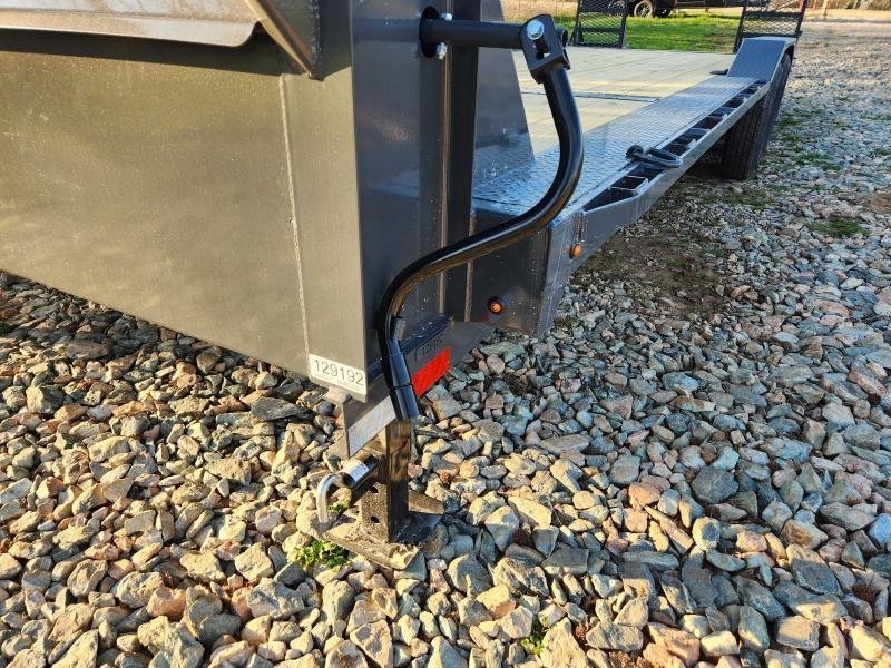 2026 Lamar 102X24 14K Gooseneck Equipment Hauler w/ Drive-Over Fenders and Stand-Up Ramps