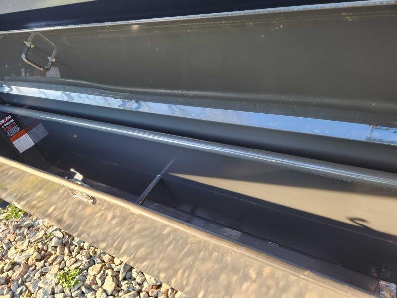 2026 Lamar 102X24 14K Gooseneck Equipment Hauler w/ Drive-Over Fenders and Stand-Up Ramps