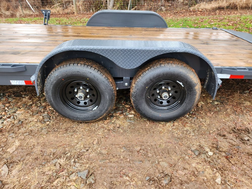 2026 Lamar 83x22 10k Car Hauler