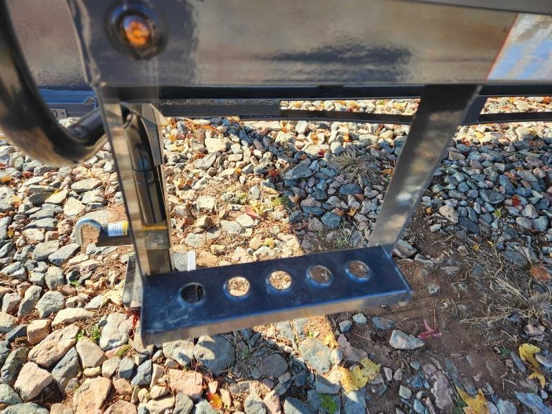 2026 Lamar 102x25 20k Gooseneck Deckover W/ Rhino Ramps, Winch Plate, Torque Tube and Under-Frame Br