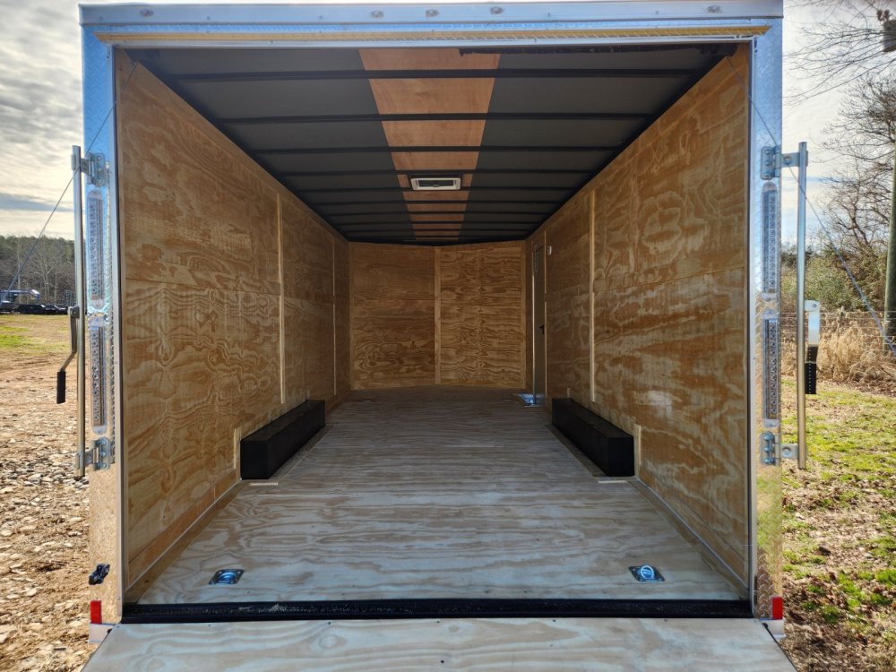 2027 Rock Solid Cargo 8.5x20 10k Enclosed w/ Semi-Screwless Upgrade and Polycore (.080) Metal