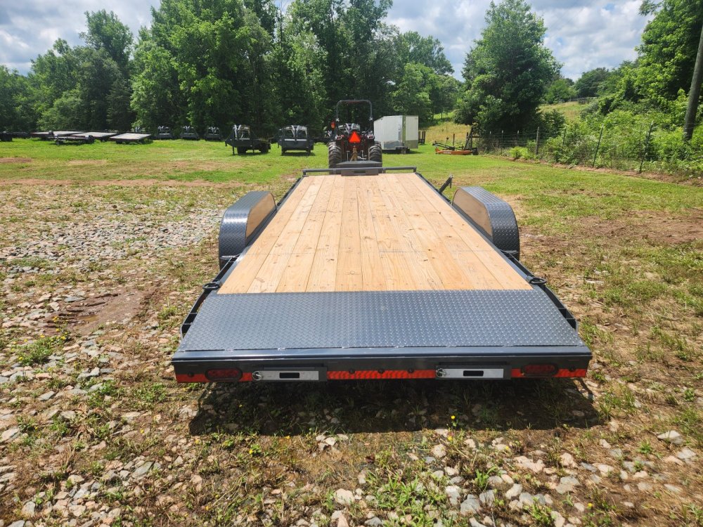 2026 Lamar 83x22 10k Car Hauler w/ Toolbox and Winch Plate