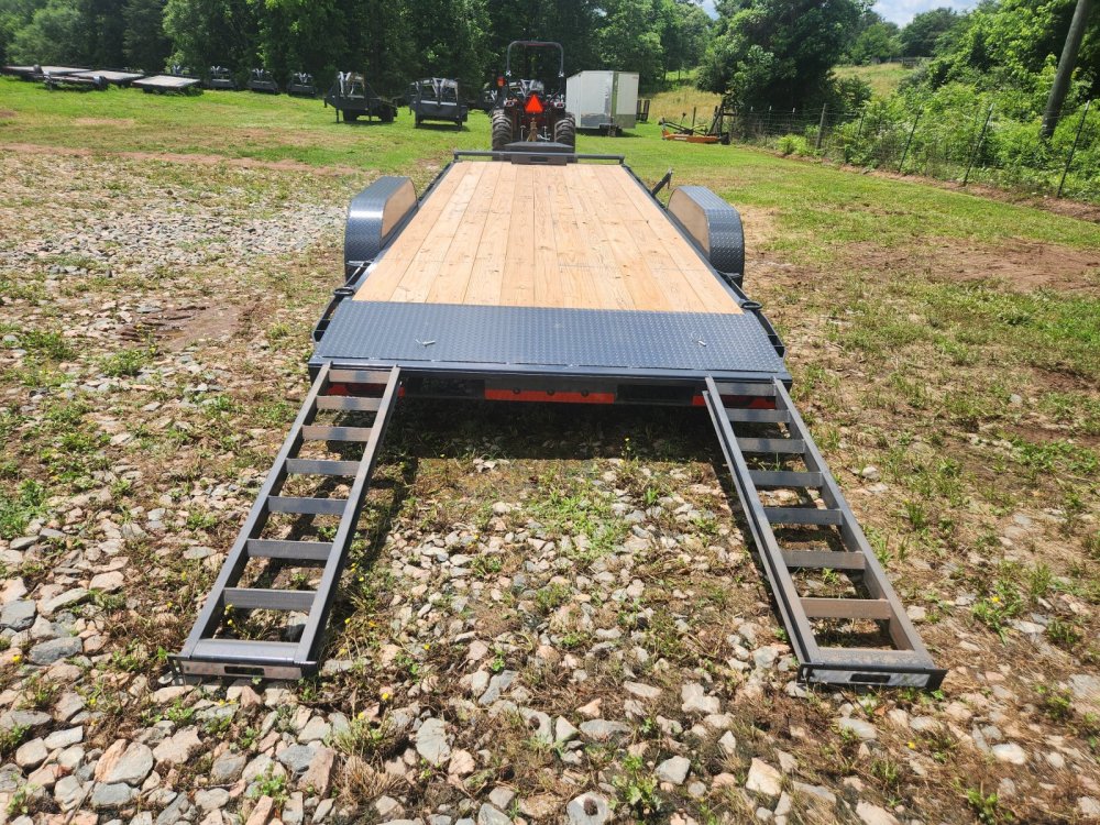 2026 Lamar 83x22 10k Car Hauler w/ Toolbox and Winch Plate