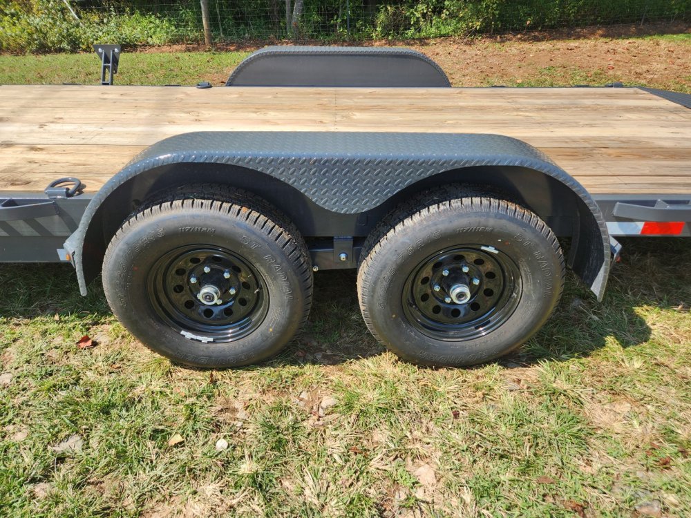 2026 Lamar 83x24 10k Car Hauler