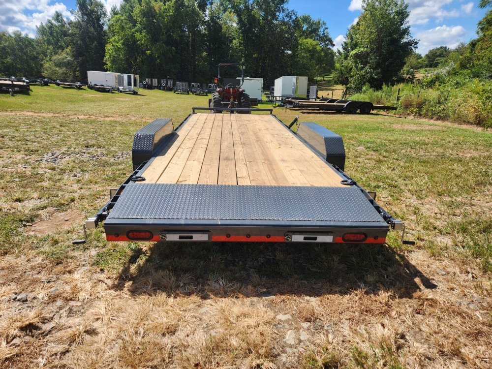 2026 Lamar 83X22 14K Equipment Hauler w/ Slide-In Ramps